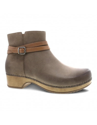 Dansko Brook Taupe Burnished Nubuck Boot (Women’s) hantent personnes