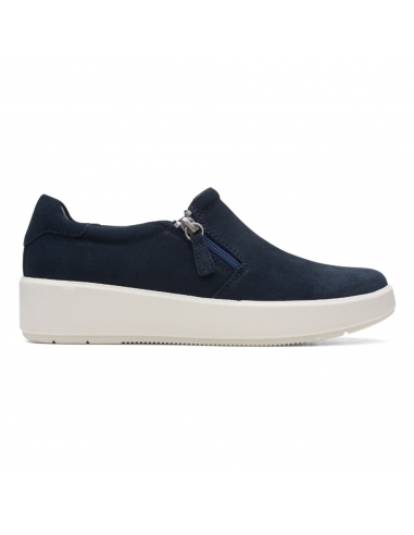 Clarks Layton Step Navy Suede Slip-On (Women's) brillant des détails fins