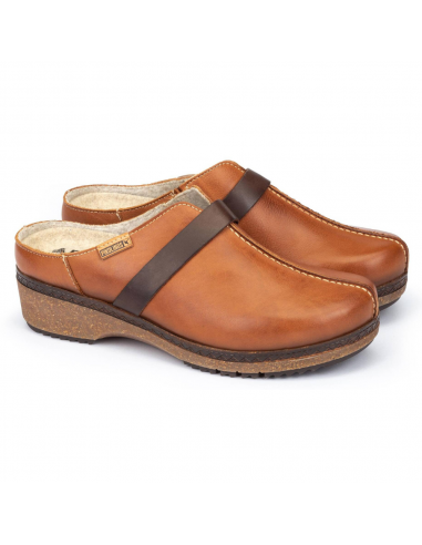 Pikolinos Granada W0W-3590C1 Brandy Leather Clog (Women's) 2023